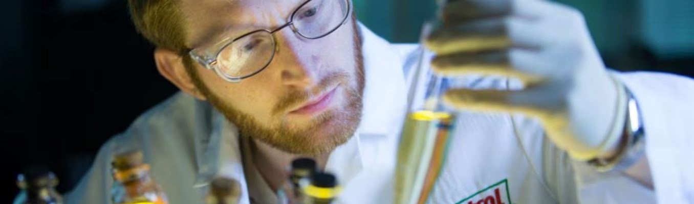 laboratoire castrol, huiles industrielles | CTA CNC – CNC MAZAK